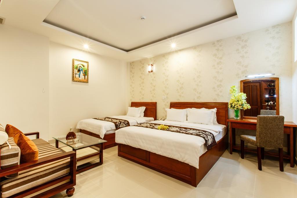 Long Bao Chau Hotel Thu Dau Mot Luaran gambar