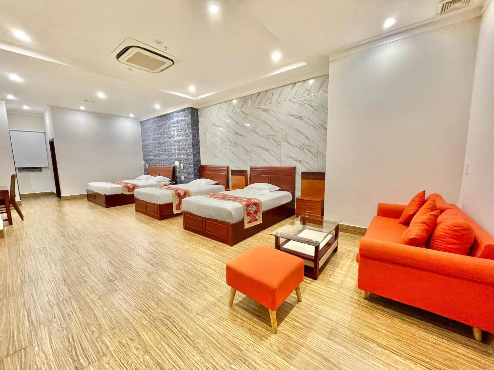 Long Bao Chau Hotel Thu Dau Mot Luaran gambar