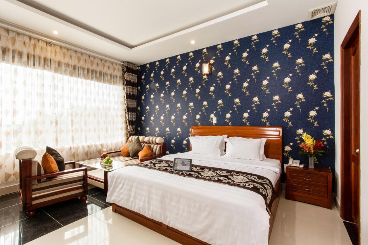 Long Bao Chau Hotel Thu Dau Mot Luaran gambar