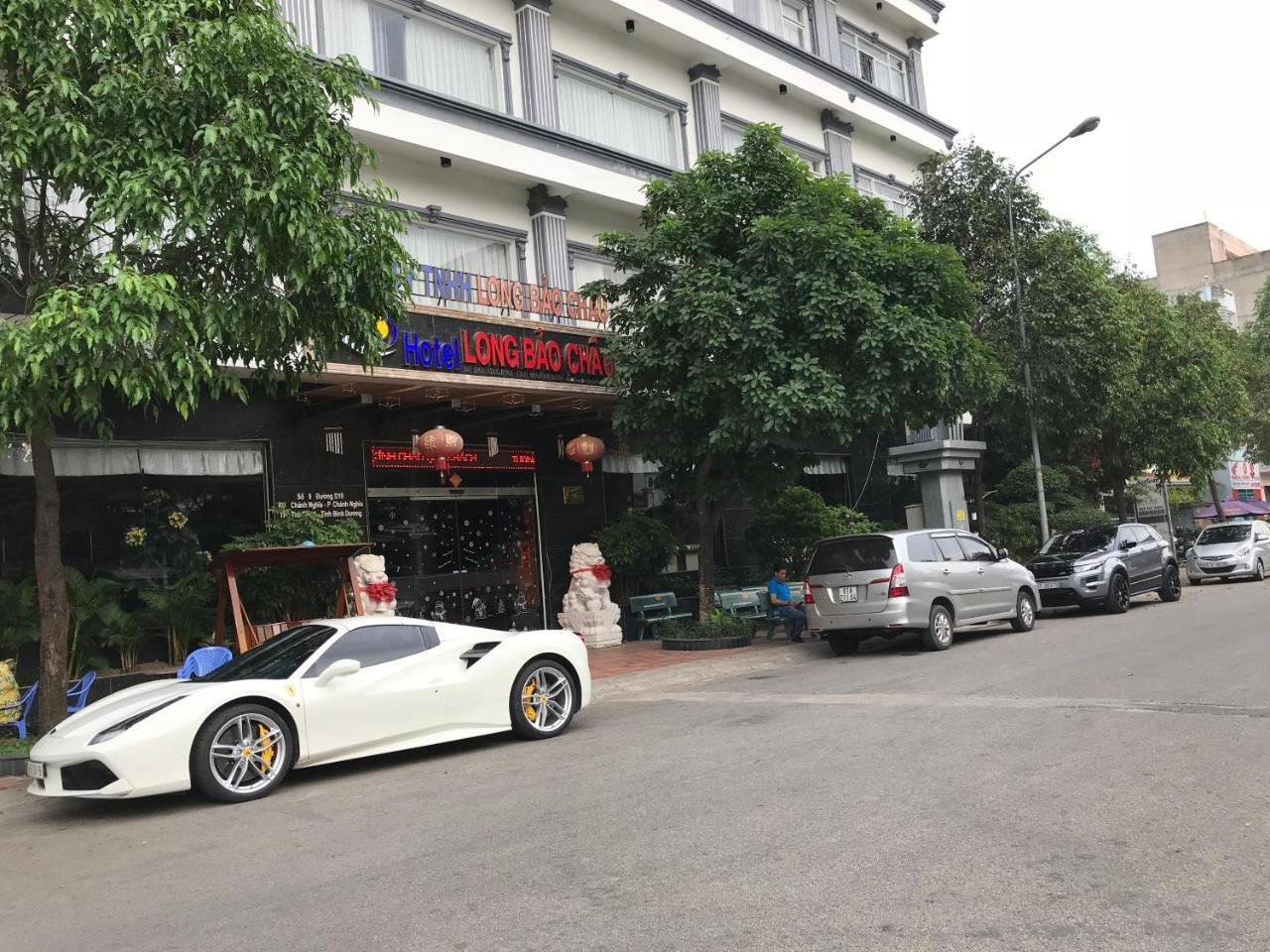 Long Bao Chau Hotel Thu Dau Mot Luaran gambar